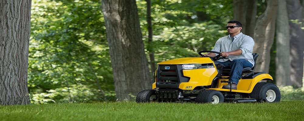 Right Garden Tractor